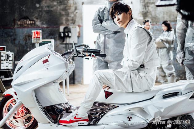 ���Nike ��Kiss My Airs��ȫ��ϵ��ӰƬ���㻨��