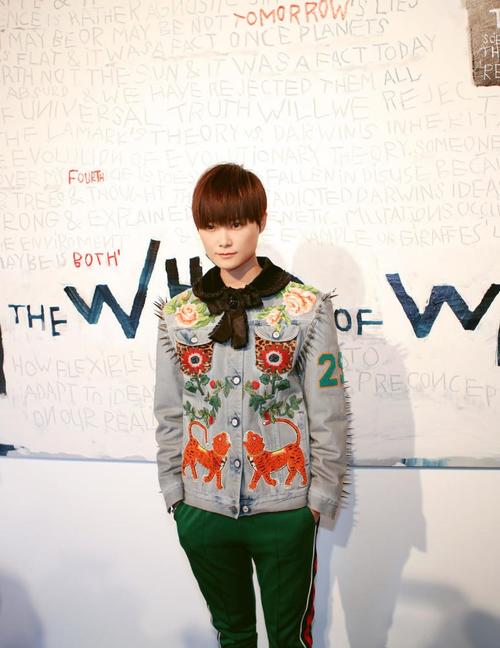 ���ţ�д���í���п˳����� ��ͷ������ʮ��