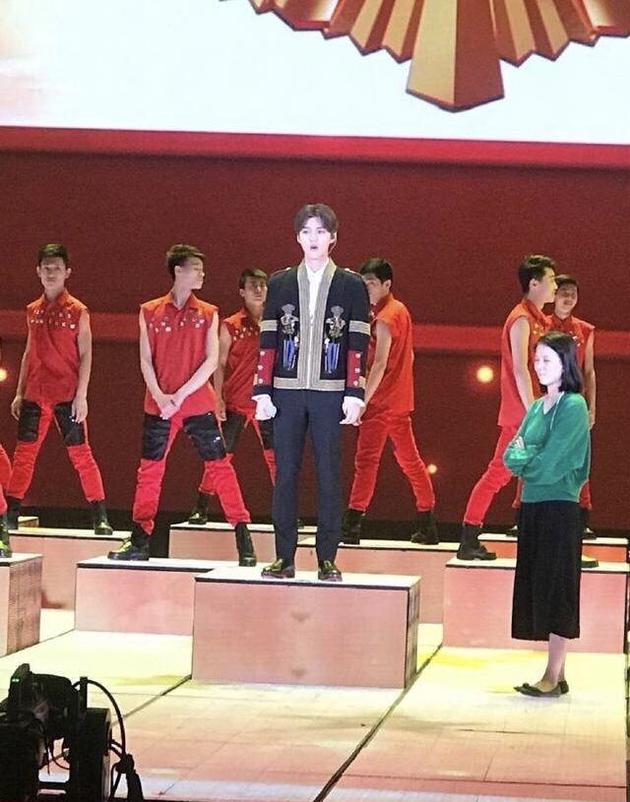 �����������˴����������� ¹�����������ε�����